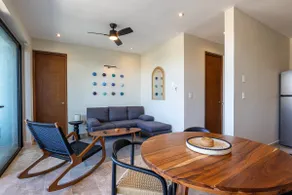 Two Pools-King bed-Elevator-Parking-Greit Location - Image 4