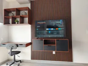 New Central Apartment with Gym- Modern & Elegant - Image 3