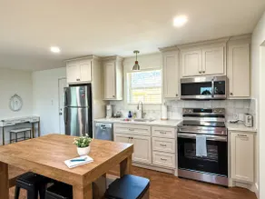 Skyline Cottage - Sunset Paradise - Image 4