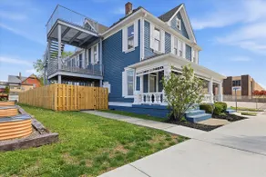 Brand New 8 BR Double Unit House near Downtown - Image 3