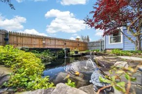 Four Creeks Home•Hot Tub•Koi Pond•Downtown•Fishing - Image 2