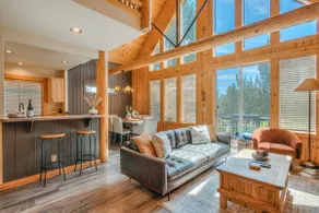 The Nest - Golf - Hot Tub & Resort Amenities - Image 3