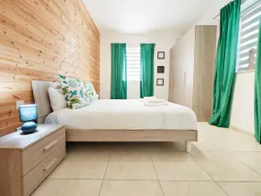 Hilltop Hideaway - Image 4