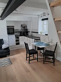 Charming apartment located on a horse farm. - Image 4