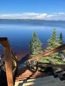 Spa & Nature - Peribonka River Chalet - Image 3