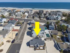 Waterfront Home Steps to Beach - Image 3