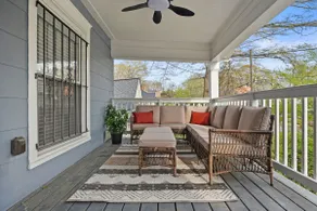 Spacious West End 6BR Duplex House - Image 2