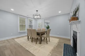 Spacious West End 6BR Duplex House - Image 5