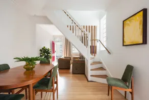 Stylish Inner-City Terrace Charming Darlington - Image 2