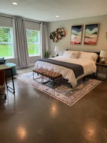 The Travelers Retreat-Spacious 2 bdrm-EV Charging - Image 3