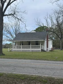 Pecan Cottage - Image 2