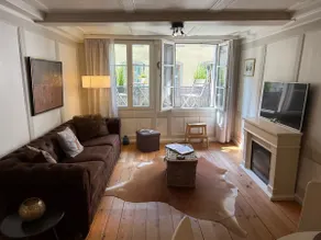 Old Town Oasis with 4 Beds, Balcony & Office - Image 4