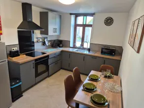 Fully-equipped house - Image 2