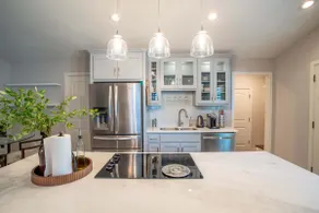 Modern Home in Roeland Park | Prime Location - Image 3