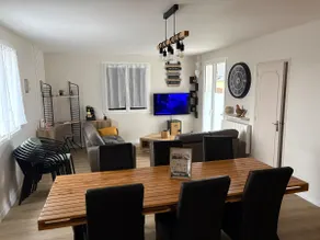 3-Bedroom House, 25-Minute Drive, Garden, Wi-Fi - Image 2