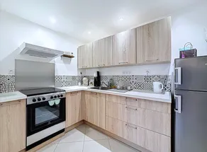 Duplex apartment with terrace - Image 5