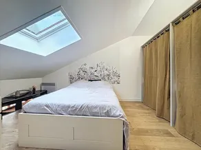 Duplex apartment with terrace - Image 3