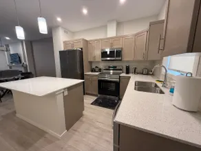 De Executive Luxury Home - Image 3