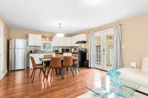Niagara Home Faraway from Home - Image 4