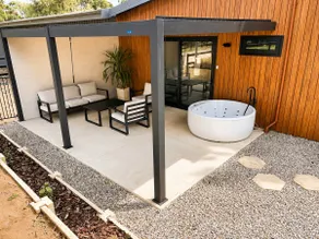 Brand New 2x2 Escape | Relax & Unwind - Image 2