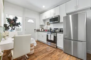 Sparkling New 3BR Retreat | ONT and Toyota Arena - Image 3
