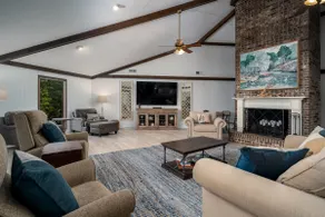 Crimson Hideaway- 2 Story Dock- Beautiful View! - Image 4