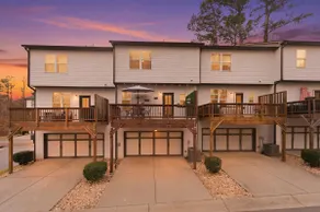 Modern 3-Story Retreat - Flex Check-in & Check-out - Image 2