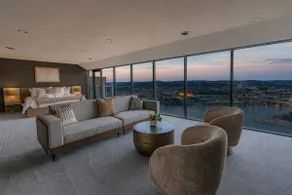 Luxury Skyline-Experience Walk to Overlooks - Image 4