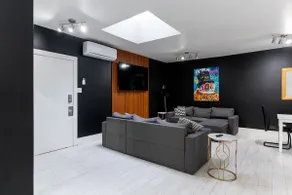 Quebec City Royal Suite – Free Parking - Image 2