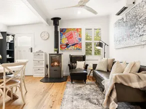 Eastside Cottage Retreat (Pet Friendly) - Image 2