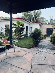 Exclusive house | Heated pool and garden. - Image 3