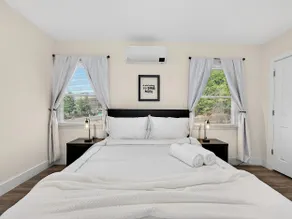 The Hamlet Dream Stays River View Apartment - Image 3