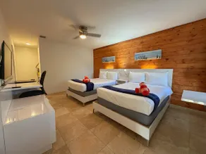 Bright 2BR Coastal Suite #22 - Image 2