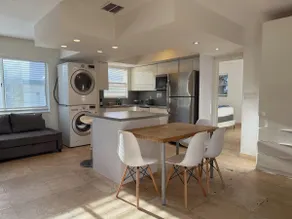 Bright 2BR Coastal Suite #22 - Image 3