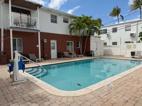 Bright 2BR Coastal Suite #22 - Image 4