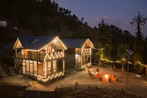 Above the Clouds | Duplex Cottage with Valley view - Image 5