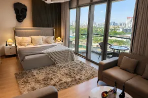 Casa Elara- Luxury Studio with Pool, Netflix & Gym - Image 2