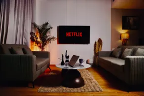 Casa Elara- Luxury Studio with Pool, Netflix & Gym - Image 3