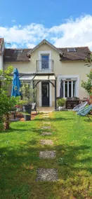 Between vineyards and orchards. Enclosed garden. 10 min from Auxerre - Image 2