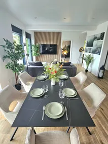 Modern 3-room apartment with panoramic views - Image 2