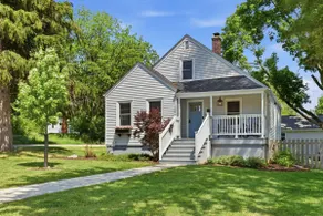 Walk to Lake | Fire Table, Game Room | Sleeps 12 - Image 2