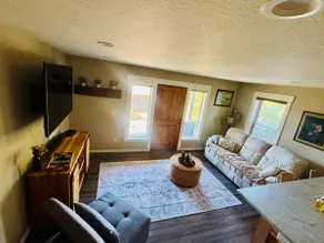 Whispering Garden Suite - Image 2