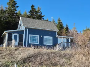 The Little Blue Cottage - Image 2