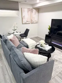 Velvet&Rose|Elegant Private 1BR Suite|Free Parking - Image 4