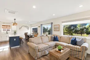 Mins to Beach, Seabrook & Clam Digging I Sleeps 10 - Image 2