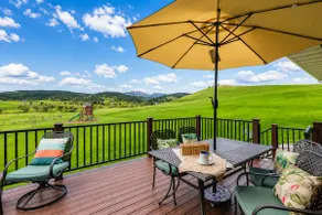 Black Hills View • Deck • Fireplace •DT 4 mins •WD - Image 2