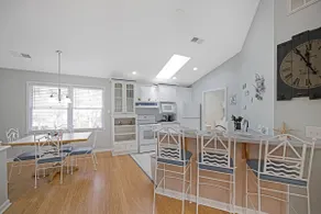 Sunset Sail Villa - Image 3