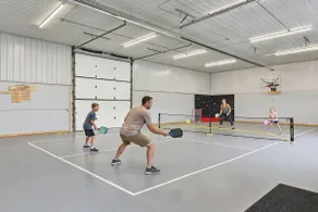 Private Retreat w/ HUGE Sport Court (indoor) - Image 5