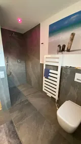 Penthouse Leni - Image 4
