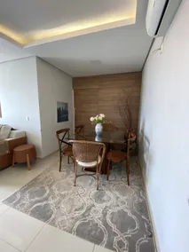Central location, high floor, and beautiful views! - Image 4